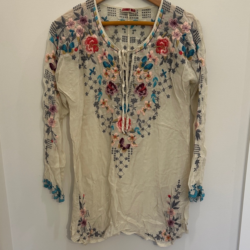 Johnny Was Cream Blouse with Multicolor Floral Embroidery